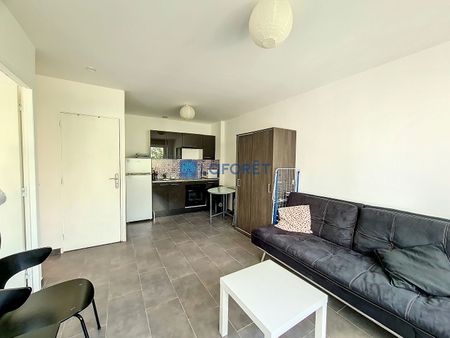 Apartment - Photo 2