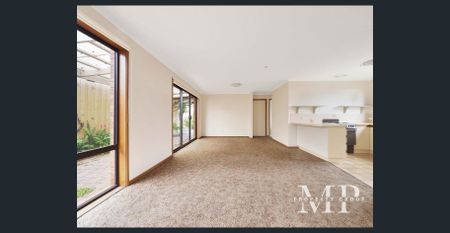 Great Location on Quiet Street - Photo 2