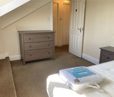 3 bedroom apartment to rent - Photo 2
