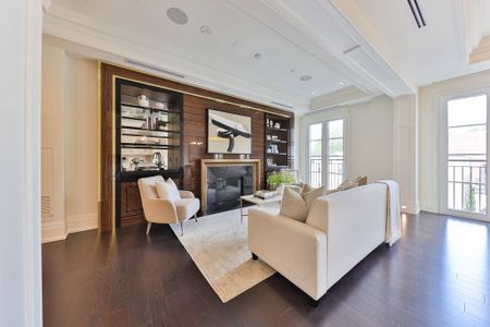 For Lease - 300 Randall Street Unit# 203, Oakville, Ontario - Photo 4