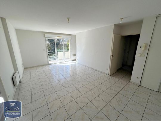 Location Appartement 3 pièces 54m² BRESSUIRE 79300 - Photo 1