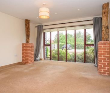 3 bedroom property to rent - Photo 3
