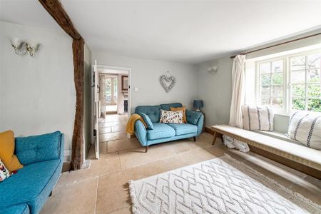 3 bedroom cottage to rent - Photo 3