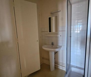 Location Appartement 3 pièces 56m² LE HAVRE 76600 - Photo 5