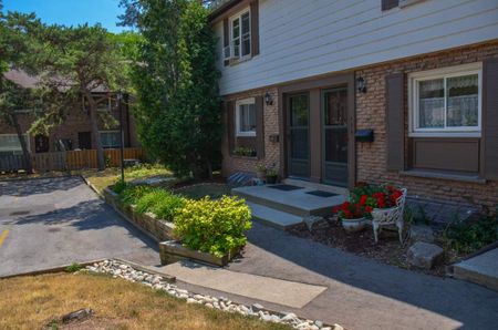 Clairton Village - Photo 4