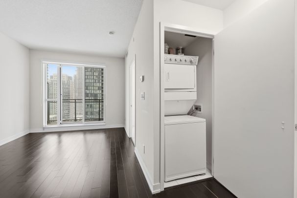 For Lease - 4011 Brickstone Mews Unit# 1604, Mississauga, Ontario - Photo 1