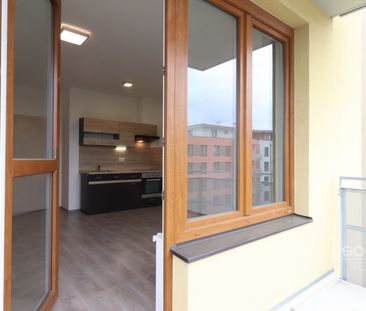 Pronájem bytu 1+kk - Photo 2