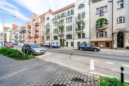 Kawalerka ładna kamienica Jeżyce - Фото 5