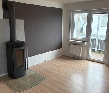 Gemütliche 4 Zimmer Dachgeschosswohnung - Photo 1