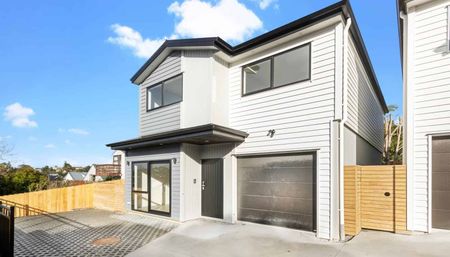 Modern Living with Garage - Pet Friendly - Photo 2