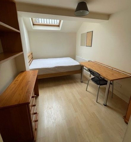 Student Properties to Let - Photo 4