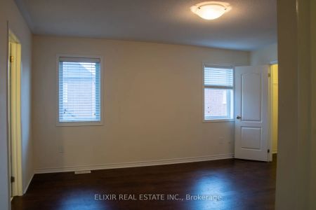 Property For Lease | W9265035 - Photo 5