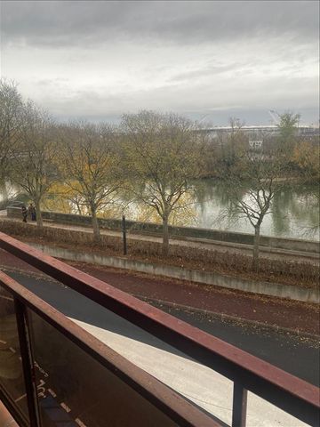 3 pièces - 72 m² - 3ème étage - Colocation non autorisée - Photo 3