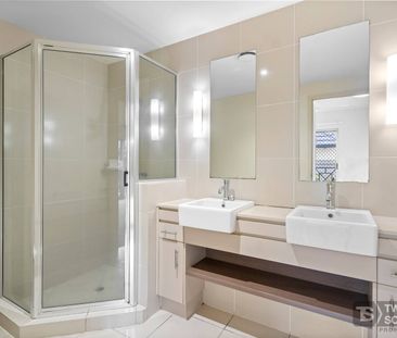 401/12-21 Gregory Street, Westcourt - Photo 6