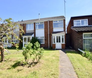 Barrow Close, Coventry - 3 BEDROOM - CLOSE TO UHCW - Photo 3