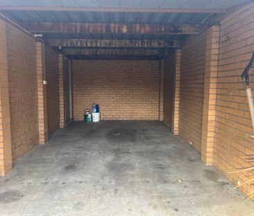 2 Bedroom unit in central location. - Photo 3