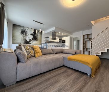 Pronájem domu 160 m² s pozemkem 240 m² - Photo 1