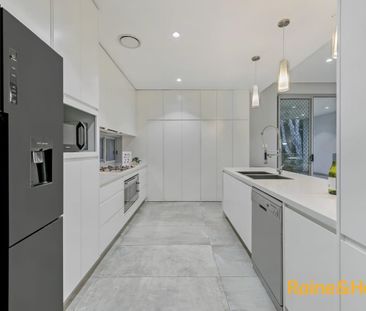 Prestigious Location Modern 5-Bedroom Duplex Home - Photo 3