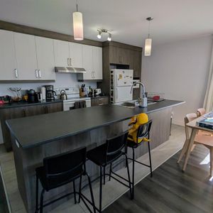 Immeuble - 1470-1480 Rue Lionel-Giroux, Drummondville Appartement 5 Et Demi à Louer - Photo 2
