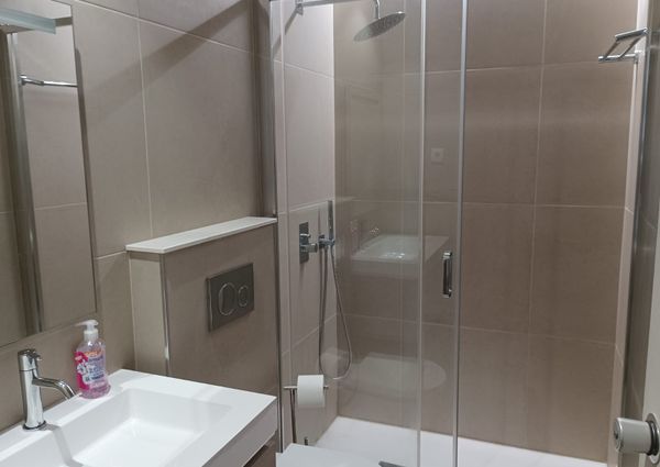Rent 2 Bedrooms + 1 Bedrooms Coimbra