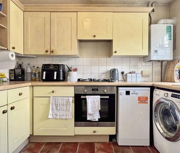 2 bedroom terraced house to rent - Photo 6