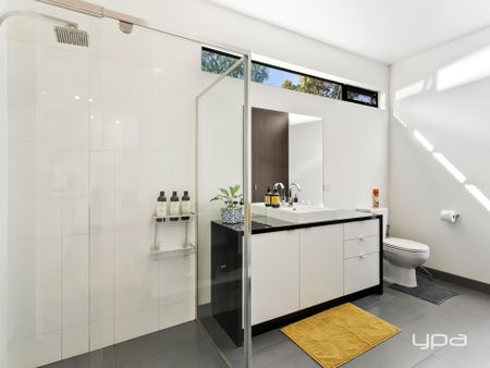 2/10 South Maddingley Road, Maddingley - Photo 5