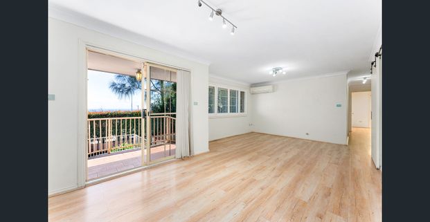 Immaculately Presented Villa in Boutique Complex - Photo 1