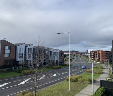 Unit 3, 2 Rangitamiro Place, Hobsonville, Auckland - Photo 2