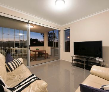 Modern Apartment - Air Conditioned - Great Entertainer - Photo 5