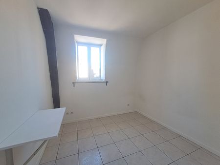 Location Appartement 3 pièces 43m² - Photo 2