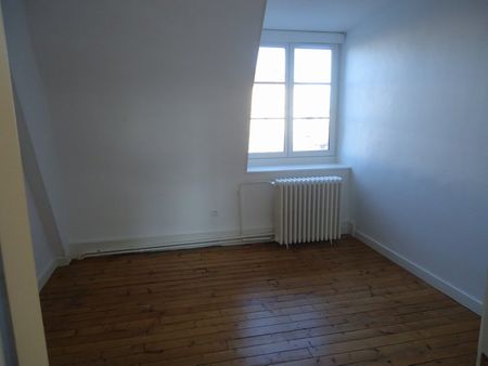 Location Appartement 2 pièces 55m² NEVERS 58000 - Photo 3