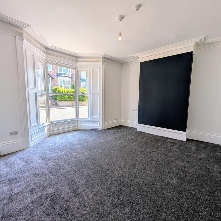 4 bedroom house of multiple occupation to rent - Photo 1