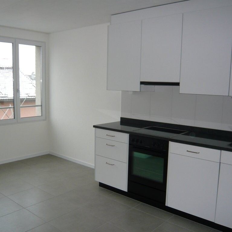 MIETEN OHNE KAUTION - Zentrale Wohnlage in lebendigem Dorfkern - Photo 1