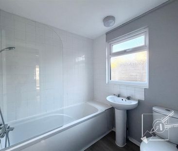 New Road, South Darenth, Kent - Photo 6