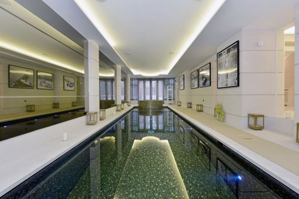 Exceptional apartment within a Victorian mansion in the heart of Westminster - Photo 1