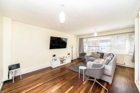 5 bedroom terraced house to rent - Photo 2
