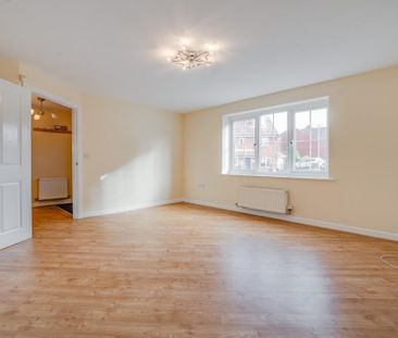 3 bedroom link detached house to rent - Photo 1