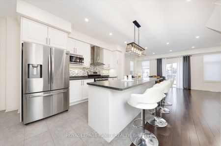 For Lease - 27 Devineridge Avenue, Ajax, Ontario - Photo 5