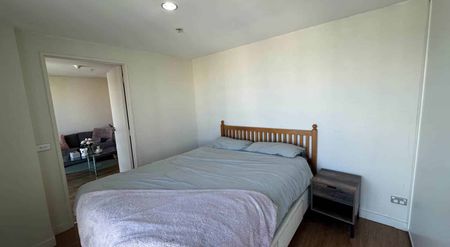 Semi Furnished one bedroom with view - Photo 3