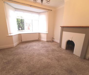 3 bedroom flat to rent - Photo 3