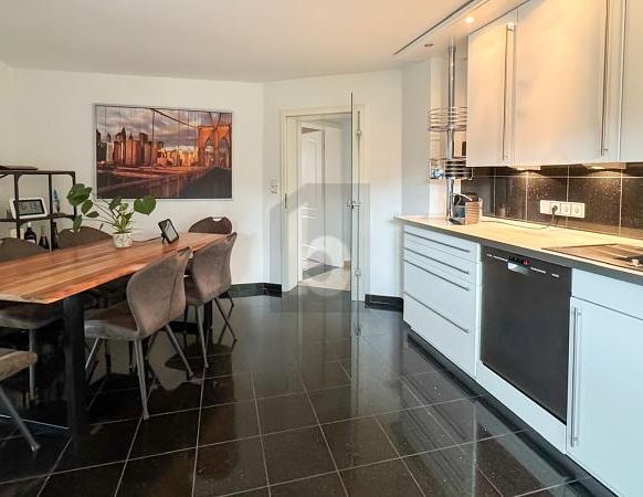 MODERNES WOHNEN ÜBER DEN DÄCHERN MIT TERRASSE - Photo 1