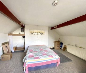 2 bedroom end of terrace house to rent - Photo 3