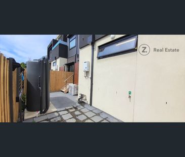 15/321 Wantirna Road, Wantirna, Vic 3152 - Photo 4