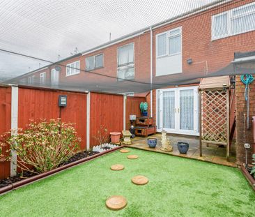 Greenlands Avenue, Greenlands, Redditch - Photo 4