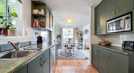 1/27 Midgley Road, West Harbour - Photo 3