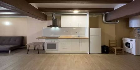 Carrer de la Junta de Comerç, Barcelona, Catalonia 08001 - Photo 5