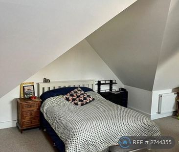 2 bedroom maisonette to rent - Photo 5