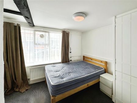 3 bedroom house to rent - Photo 3
