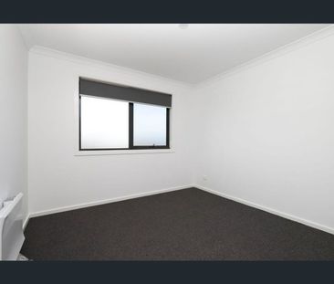 63 Normanby Boulevard, Deanside, Vic 3336 - Photo 4