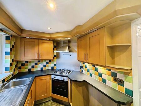 3 bedroom terraced house to rent - Photo 5